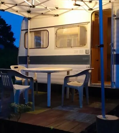 Campsite Caravane Hote